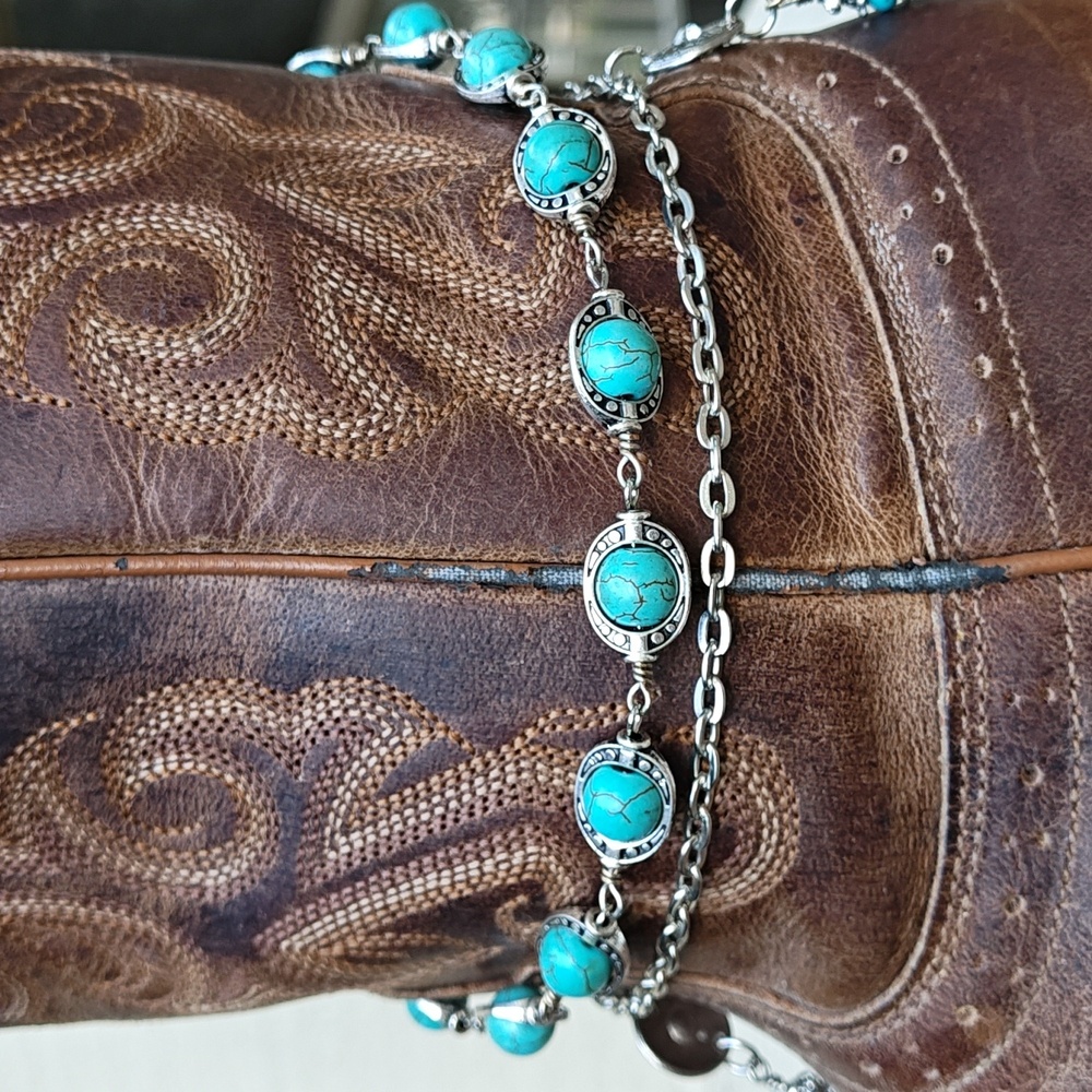 One Of A Kind Turquoise Silver And Rhinestone Jewelry Boot Bracelet Boot Chain - Picture 5 of 6